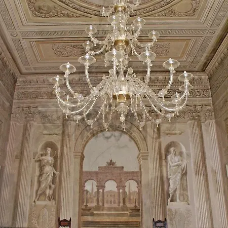B&B Palazzo Camozzini 3* Verona