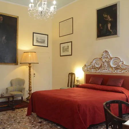 B&B Palazzo Camozzini Frühstückspension